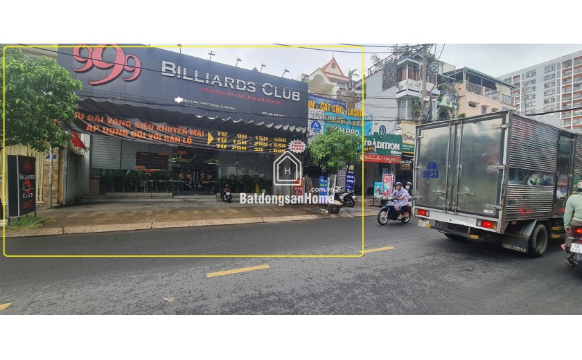 Cho thuê nhà Mặt Tiền Thạch Lam 320m2 - NGANG 11m - NGAY NGÃ TƯ